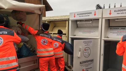 Archivbild: ihl
Das BRK stellt das Sammeln von Altkleidern ein und gibt alle Container-Standorte im Landkreis Schwandorf auf.