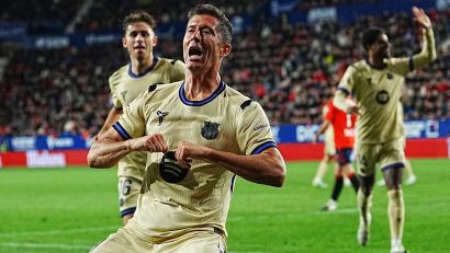 Bild: Miguel Oses/AP/dpa
Robert Lewandowski erhält in Barcelona keinen neuen Vertrag mehr. (Archivbild)