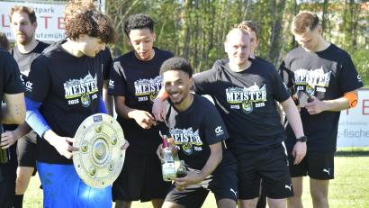 Bild: Hubert Ziegler
Der FC Amberg will nochmals feiern: Nach dem Titelgewinn in der Bezirksliga Nord will man nun auch Gesamt-Meister der Oberpfalz werden.