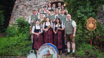 Bild: bnr
Die "Naabtaler Musikanten" feiern am 30. Mai ihren 50. Geburtstag mit einem zünftigen Gartenfest im ehemaligen Gasthaus Braun in Diebrunn.