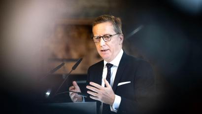 Bild: Sina Schuldt/dpa
Es gehe nicht um mehr Arbeitszeit, sagt Hüther. (Archivbild)