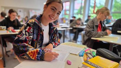 Bild: Heidi Selch-Witt
Die Schülerinnen und Schüler der FOSBOS Amberg während ihrer Abschlussprüfung im Fach Deutsch.