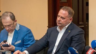 Bild: Dan Bashakov/AP/dpa
Andrij Jermak war die einst rechte Hand von Präsident Wolodymyr Selenskyj. (Archivfoto)