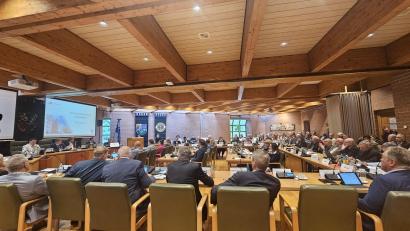 Bild: blf
Das Machtzentrum in Weiden verschiebt sich. Wirtschaftsnahe und konservative Kräfte werden künftig die Stadtpolitik bestimmen.