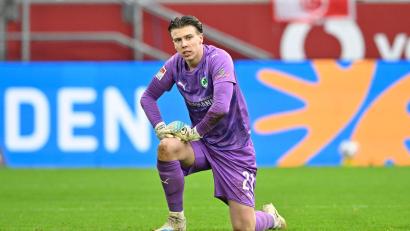 Bild: Anke Waelischmiller/dpa
Der von RB Leipzig ausgeliehene Torhüter Timo Schlieck kämpft derzeit mit Fürth noch um den Klassenerhalt. (Archivbild)