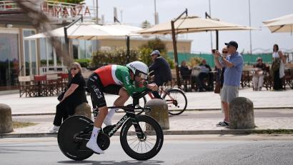 Bild: Marco Alpozzi/LaPresse/AP/dpa
Filippo Ganna gewann das Giro-Zeitfahren.