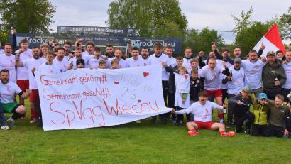 Bild: Thomas Schrems
Die SpVgg Wiesau ist Meister der Kreisklasse 4 im Spielkreis Hof/Wunsiedel/Tirschenreuth und feiert zudem den direkten Wiederaufstieg.