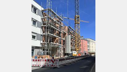 Bild: exb
Moderner Wohnungsbau in Weiden: nachhaltig, innenstadtnah und wirtschaftlich durchdacht.