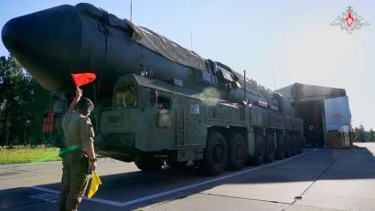 Bild: Uncredited/Rusian Defense Ministry Press Service/AP/dpa
Russland hat eine Atom-Rakete Jars getestet. (Archivbild)