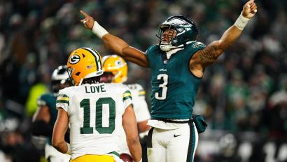 Bild: Derik Hamilton/AP/dpa
Nolan Smith (r) spielt seit 2023 für die Philadelphia Eagles. (Archivbild)