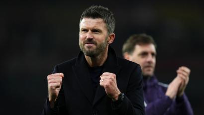 Bild: Mike Egerton/PA Wire/dpa
Trainer Michael Carrick unterschrieb bei Manchester United einen Vertrag bis 2028