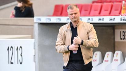Bild: Harry Langer/dpa
Legt sich in der Torhüterfrage öffentlich noch nicht fest: VfB-Boss Fabian Wohlgemuth. (Archivbild)