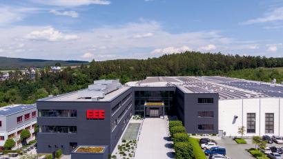 Bild: F.EE Group
Der Standort in Neunburg vorm Wald soll weiterhin zentral bleiben für die F.EE-Firmengruppe.
