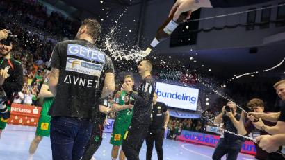 Bild: Jan Woitas/dpa
Bennet Wiegert führte den SC Magdeburg zum Meistertitel.