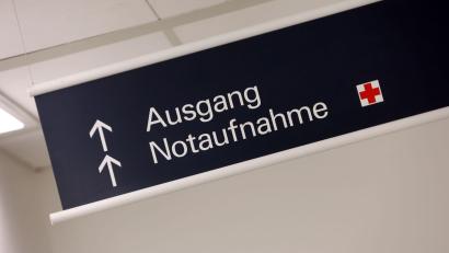 Bild: Karl-Josef Hildenbrand/dpa
Bayerische Krankenhausverbände erwarten Schließungen im Zusammenhang mit den angekündigten Sparmaßnahmen