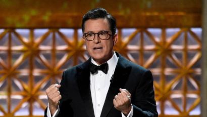 Bild: Chris Pizzello/AP/dpa
Colbert moderierte zum letzten Mal. (Archivbild)