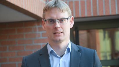Archivbild: Gabi Schönberger
Stefan Rögner war seit März 2024 Stadtkämmerer von Weiden. Nun hat er das Amt aufgegeben.