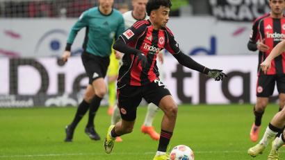 Archivbild: Marc Schüler/dpa
Uli Hoeneß würde ihn gerne in der deutschen Startelf bei der Fußball-WM sehen: Nathaniel Brown aus Kümmersbruck, der derzeit bei Eintracht Frankfurt unter vertrag ist.