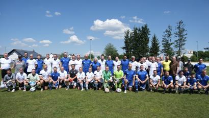 Bild: gsp
Der FC Sternstunden und eine Auswahl des TSV Kümmersbruck traten auf dem Kümmersbrucker Sportgelände gegeneinander an.