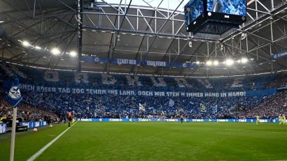 Bild: Bernd Thissen/dpa
In der Fußball-Arena auf Schalke wird das Eröffnungsspiel der Eishockey-WM 2027 ausgetragen.