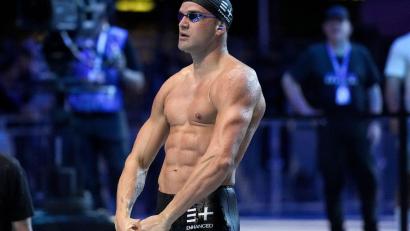 Bild: Jae C. Hong/AP/dpa
Kusch bejubelte seinen Sieg über 100 Meter Schmetterling mit einer Bodybuilder-Pose.