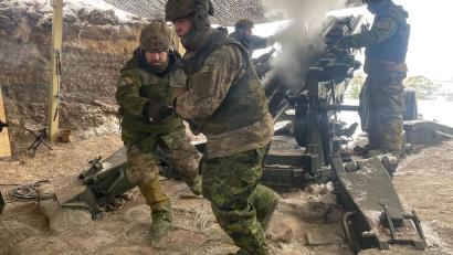 Bild: Alexander Welscher/dpa
Kanadische Soldaten üben in Lettland.