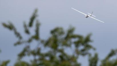 Bild: Friso Gentsch/dpa
Das Flugzeug stürzte nahe der bayerischen Grenze ab. (Symbolbild)