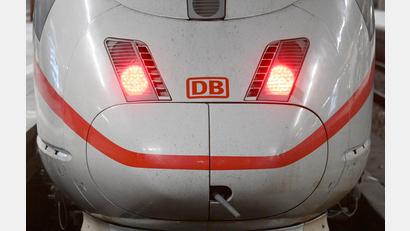 Bild: Felix Hörhager/dpa
Auch die wichtige ICE-Verbindung München-Nürnberg war betroffen. (Symbolbild)