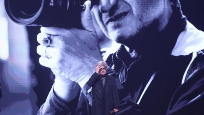 Bild: Christoph Soeder/dpa
Wim Wenders wurde mit einem Ehrenpreis ausgezeichnet.