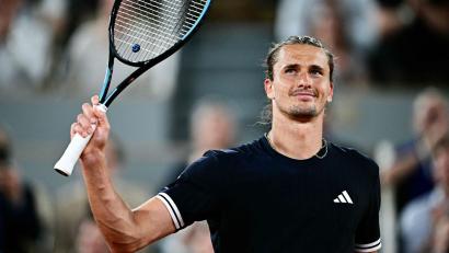 Bild: Julien De Rosa/AFP/dpa
Alexander Zverev ist für viele jetzt der Titelfavorit bei den French Open