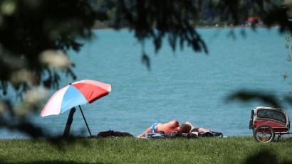 Bild: Karl-Josef Hildenbrand/dpa
Am Freitag lockt nochmal Sonne satt.