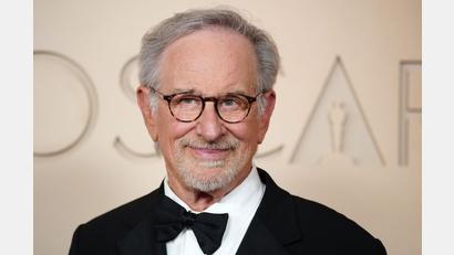 Bild: Jordan Strauss/Invision/AP/dpa
Spielberg ist kein Fan von KI – und appelliert in dem Interview auch an Hollywood. (Archivbild)
