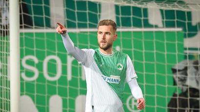 Bild: Daniel Karmann/dpa
Bleibt in Fürth: Dennis Srbeny. (Archivbild)