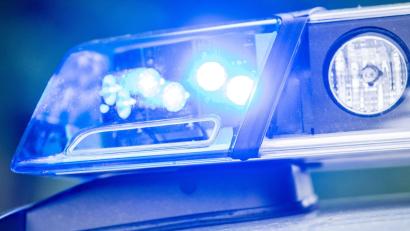 Bild: Lino Mirgeler/dpa
Die Polizei ermittelt nun gegen den 15-Jährigen. (Symbolbild)