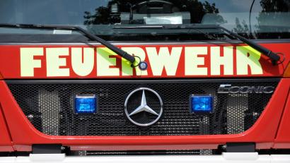 Symbolbild: Alexander Unger
Ein Waldbrand zwischen Etzgersrieth und Wildstein hat am Freitag, 29. Mai, 10.000 Quadratmeter erfasst. Die Feuerwehr war ab circa 17 Uhr im Einsatz, die Nachlöscharbeiten dauerten bis tief in die Nacht.