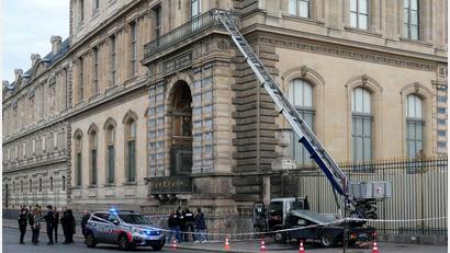 Bild: Dimitar Dilkoff/AFP/dpa
Weist nach dem Kunstraub im Louvre eine neue Spur nach Belgien? (Archivbild)