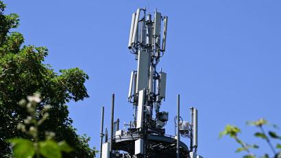 Bild: Bernd Weißbrod/dpa
Ein Antennen-Standort, an dem auch in 2G gefunkt wird - noch.