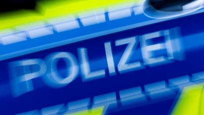 Symbolbild: Rolf Vennenbernd/dpa
In Amberg lag ein 15-Jähriger neben seinem E-Scooter auf dem Boden.