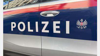 Bild: Matthias Röder/dpa
Die Tote soll nun von der Gerichtsmedizin untersucht werden. (Symbolbild)