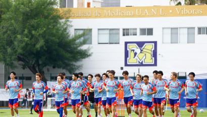 Bild: Jorge Mendoza/AP/dpa
Japan wird Berichten zufolge vorerst den Trainingsplatz wechseln.