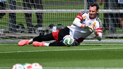 Bild: Federico Gambarini/dpa
Manuel Neuer wird bei der Generalprobe vor der WM nicht im Tor stehen. (Archivbild)