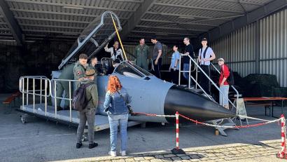 Bild: mgo
Im Cockpit eines Kampfjets.