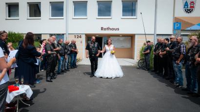 Bild: Hannes Stock
Sabrina und Franz Schön aus Neunaigen haben geheiratet.