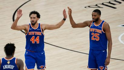 Bild: David J. Phillip/AP/dpa
Die New York Knicks haben in der Finalserie der NBA nun zwei Heimspiele gegen die San Antonio Spurs. (Archivbild)