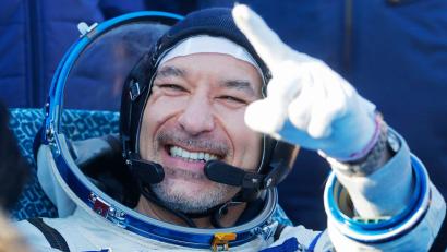 Bild: Sergei Ilnitsky/EPA POOL/dpa
Der italienische Esa-Astronaut Luca Parmitano wird als erster Europäer beim Nasa-Mondprogramm „Artemis“ mitfliegen. (Archivbild)