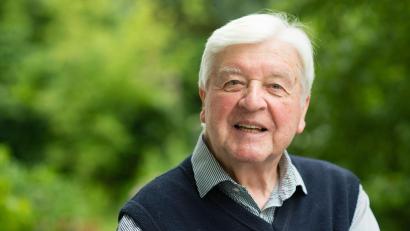 Bild: picture alliance / dpa
Der langjährige bayerische Kultusminister Hans Maier (CSU), hier kurz vor seinem 85. Geburtstag, ist im Alter von 94 Jahren gestorben. (Archivbild)