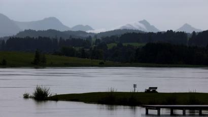 Bild: Karl-Josef Hildenbrand/dpa
Auch Donnerstag und Freitag soll es weiter regnen. (Archivbild)