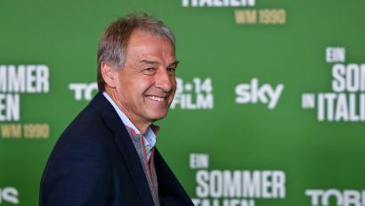 Bild: Sven Hoppe/dpa
Klinsmann fordert von den DFB-Stars Fokus auf den Sport. (Archivbild)