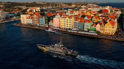 Bild: Matias Delacroix/AP/dpa
Willemstad wird als das „Amsterdam der Karibik“ bezeichnet. (Archivbild)