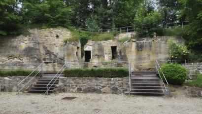 Bild: Stefan Neidl
Die Naturbühne am Schönberg wurde einst aufwendig saniert. Ab kommenden Jahr könnte die Stadt damit auch Geld verdienen.